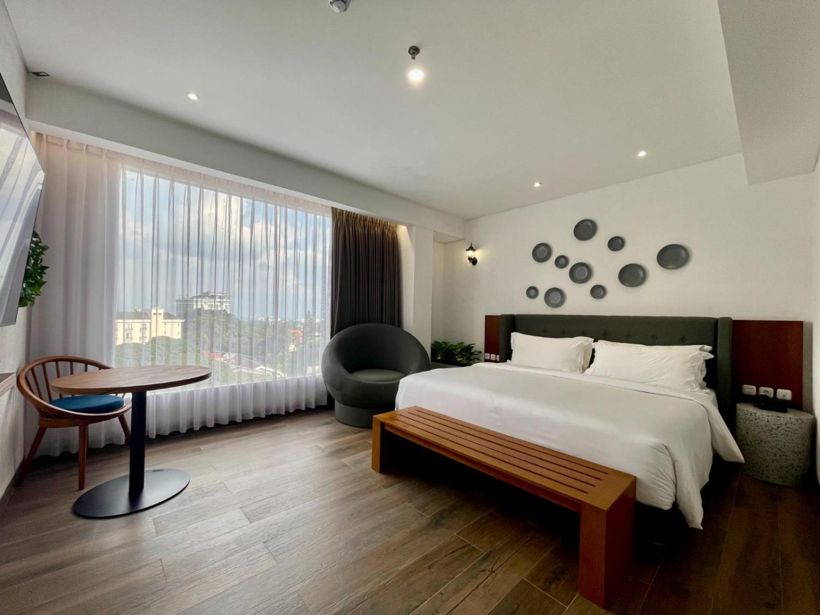 Hemangini Hotel Bandung Ngoại thất bức ảnh